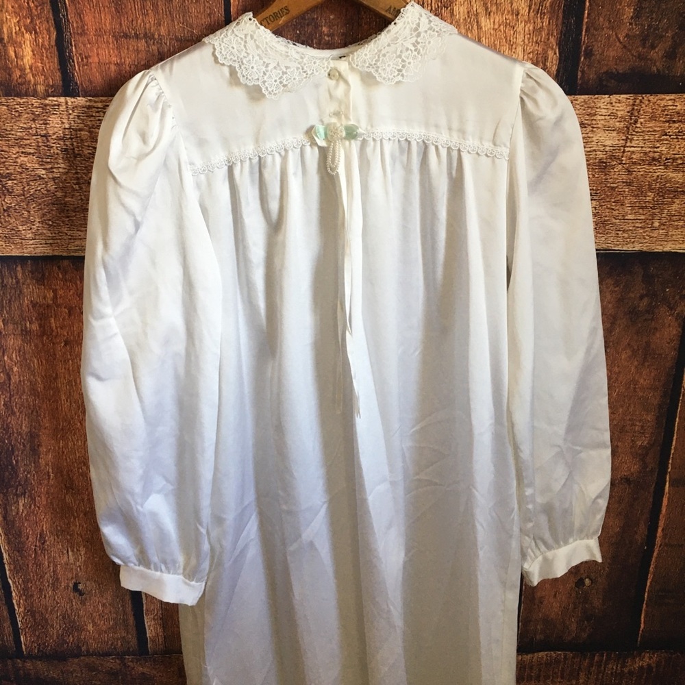 Christian Dior vintage nightgown , 14